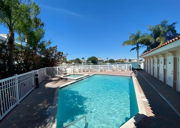 Clearwater Harborview Grande Spacious 6 Bedroom Sleeps 16 Holiday home *