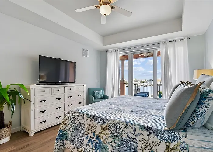 Clearwater Harborview Grande Spacious 6 Bedroom Sleeps 16 Holiday home *